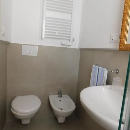 Ξενοδοχείο House