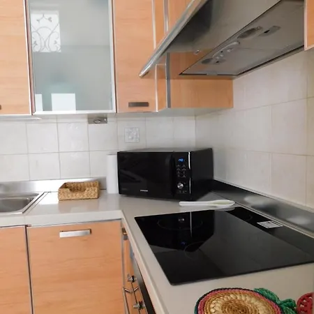 House Ξενοδοχείο 3*